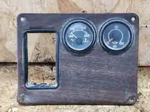 Used 1991 Freightliner FLD120 Instrument Cluster (Stock #P-33555)) Part Image
