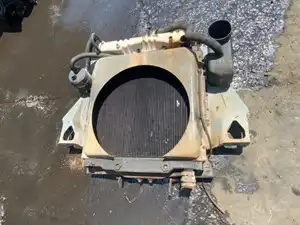 Used 1993 Ford F600G Cooling Assembly (Stock #P-30823)) Part Image