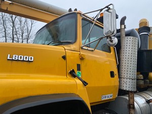 Used 1995 Ford LNT8000 Cab (Stock #P-22561)) Part Image