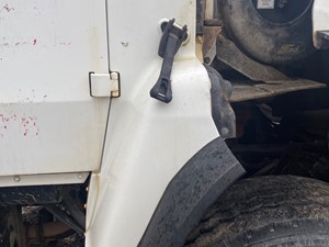 Used 1995 Ford LNT9000 Fender Extension (Stock #P-11693)) Part Image