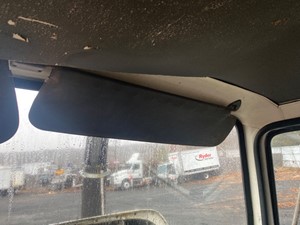 Used 1995 Ford LNT9000 Sun Visor (Stock #P-11699)) Part Image