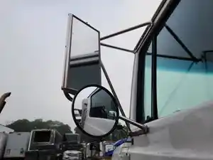 Used 1997 Ford LT9000 Side View Mirror (Stock #P-53119)) Part Image
