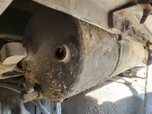 Used 1997 Ford LT9522 Louisville 122 Air Tank (Stock #P-42013)) Part Image