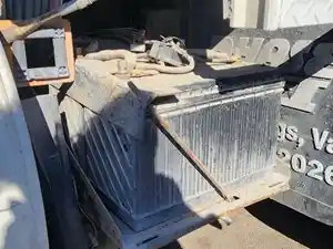 Used 1997 Ford LT9522 Louisville 122 Battery Box (Stock #P-42004)) Part Image