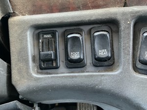Used 1997 Freightliner CENTURY CLASS 120 Miscellaneous (Stock #P-24311)) Part Image
