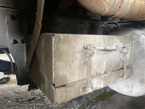 Used 1997 Freightliner FLD112SD Battery Box (Stock #P-14304)) Part Image
