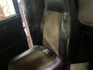 Used 1997 Freightliner FLD112SD Seat (Stock #P-14318)) Part Image