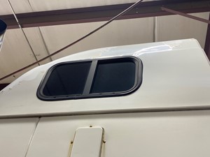 Used 1997 Western Star 4900E Sleeper Part (Stock #P-12473)) Part Image