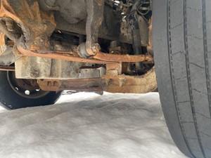 Used 1998 Ford AT9522 Aeromax 122 Front Axle, Complete (Stock #P-22909)) Part Image