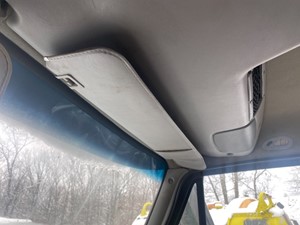 Used 1998 Ford AT9522 Aeromax 122 Sun Visor (Stock #P-22924)) Part Image