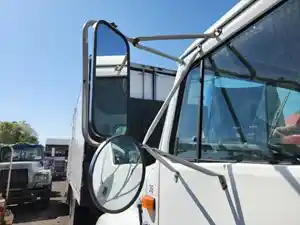 Used 1998 International 4700 Side View Mirror (Stock #P-45520)) Part Image