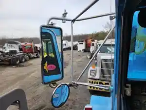 Used 1998 Kenworth T800 Side View Mirror Image
