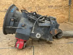 Used 1999 Eaton/Fuller RTF8709B Transmission Assy (Stock #P-25806)) Part Image