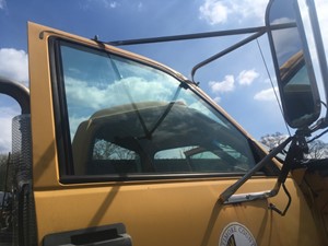 Used 2000 Chevrolet C7500 Door Window (Stock #P-14837)) Part Image