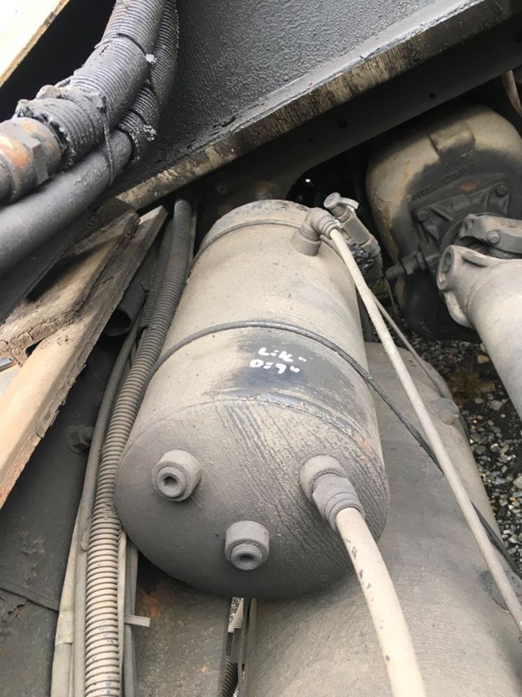 International Air Tanks For Sale