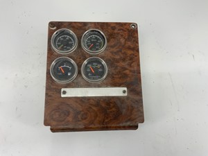 Used 2000 Kenworth T800 Instrument Cluster (Stock #P-22465)) Part Image