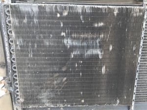 Used 2001 International F-2674 SBA A/C Condenser (Stock #P-18534)) Part Image