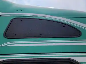 Used 2001 Kenworth T2000 Back Window (Stock #P-51098)) Part Image