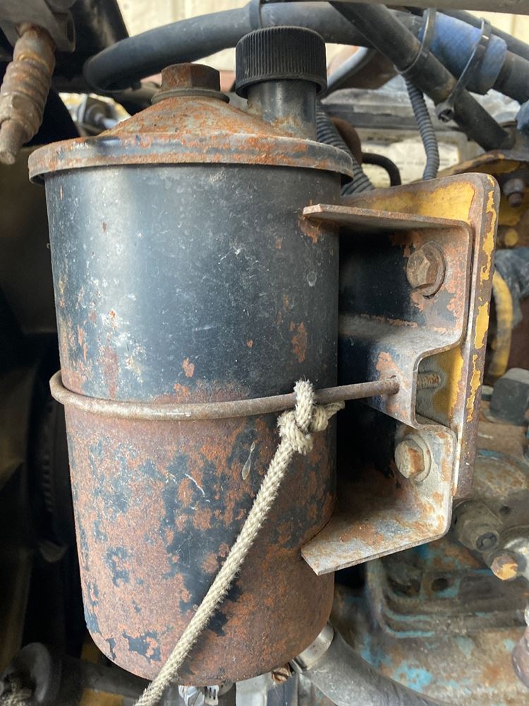 Peterbilt Power Steering Reservoirs For Sale