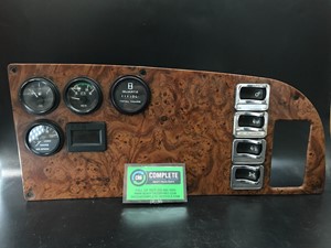 Used 2001 Peterbilt 385 Instrument Cluster (Stock #P-6582)) Part Image