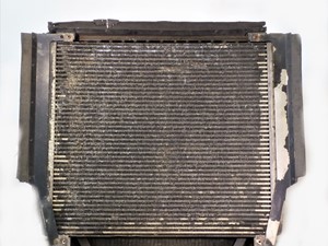 Used 2001 Peterbilt 385 Intercooler (Stock #P-7382)) Part Image