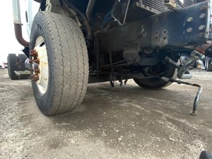 Used 2002 International 7400 Front Axle, Complete (Stock #P-22349)) Part Image