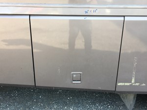 Used 2002 ROADMASTER Raised Rail Door (Stock #P-8716)) Part Image