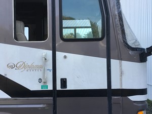 Used 2002 ROADMASTER Raised Rail Door (Stock #P-8717)) Part Image