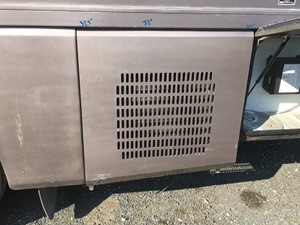 Used 2002 ROADMASTER Raised Rail Door (Stock #P-8711)) Part Image
