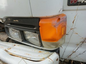 Used 2003 GMC W4500 Headlamp Assy (Stock #P-21811)) Part Image