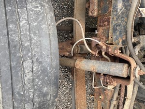 Used 2003 Isuzu NPR-HD Front Leaf & Spring (Stock #P-12211)) Part Image