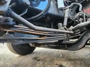 Used 2004 Peterbilt 378 Front Leaf & Spring (Stock #P-39562)) Part Image