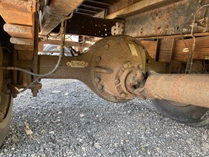 Used 2004 Spicer/Dana 19060S Rear Rear (Tandem Rear or Single) (Stock #P-24202)) Part Image