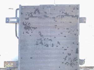 Used 2005 Ford F-650 A/C Condenser (Stock #P-19298)) Part Image