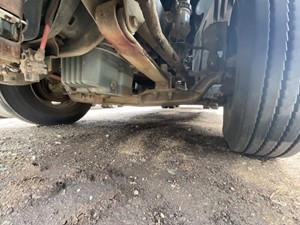 Used 2005 Freightliner Columbia 120 Front Axle, Complete (Stock #P-30523)) Part Image