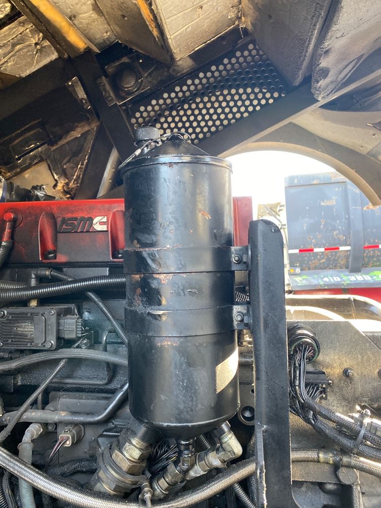 2005 Freightliner Other (Stock P10604) Power Steering Reservoirs TPI