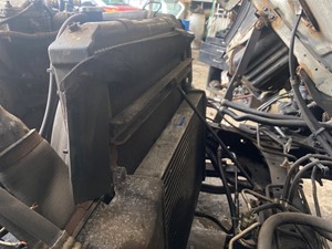 Used 2005 Isuzu NPR-HD Radiator (Stock #P-13560)) Part Image