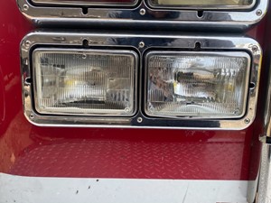 Used 2005 Headlamp Assy (Stock #P-25489)) Part Image