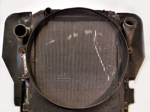 Used 2005 Sterling ACTERRA Radiator (Stock #P-4837)) Part Image