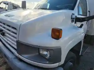 Used 2006 Chevrolet C4500 Hood (Stock #P-39372)) Part Image