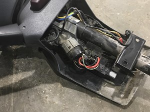 Used 2006 Freightliner SPRINTER 3500 Steering Column (Stock #P-5571)) Part Image