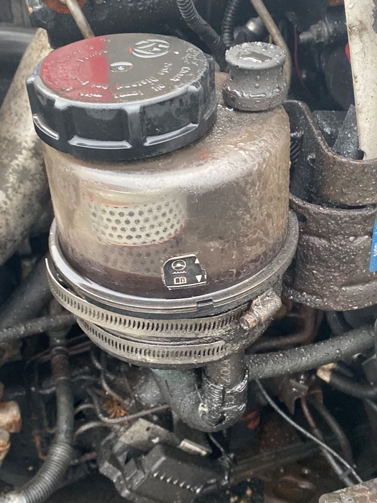 2006 GMC C5500 (Stock P10926) Power Steering Reservoirs TPI