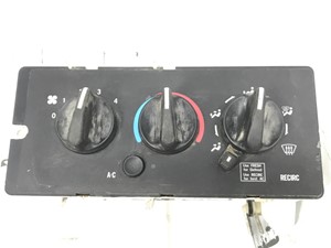 Used 2006 Mack Vision CXN613 Interior Misc Part (Stock #P-13896)) Part Image