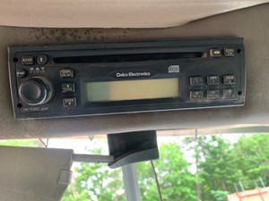 Used 2006 Peterbilt 357 Radio (Stock #P-24510)) Part Image