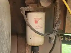 Used 2007 Cummins ISB Water Seperator (Stock #P-52447)) Part Image