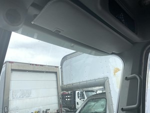 Used 2007 Freightliner COLUMBIA 120 Sun Visor (Stock #P-18776)) Part Image
