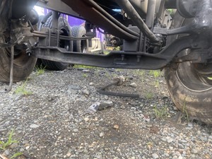 Used 2007 International 9400I Front Axle, Complete (Stock #P-18139)) Part Image
