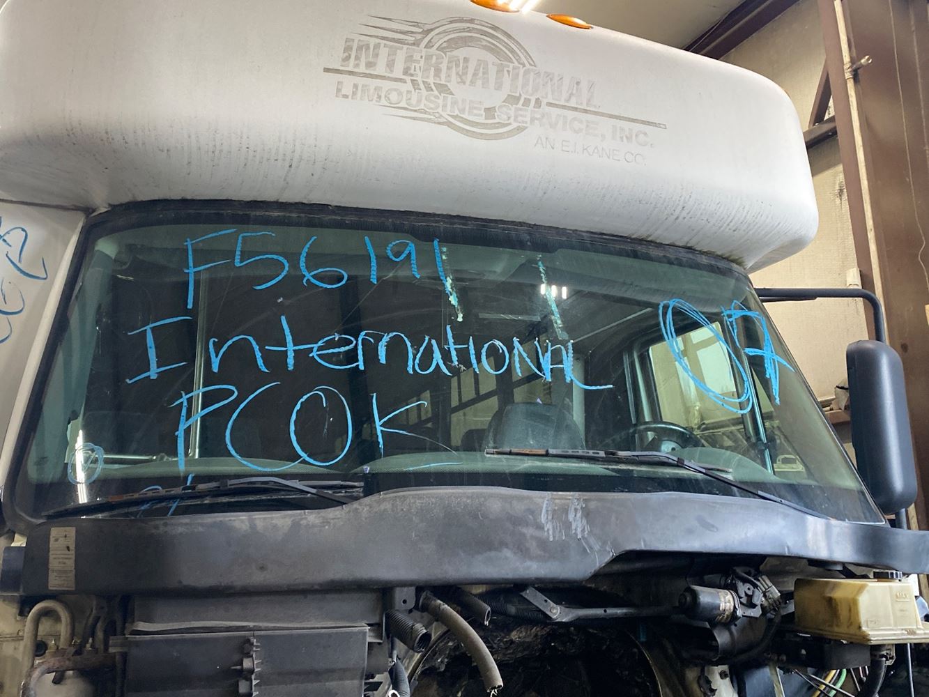 International Windshields For Sale