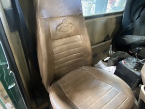 Used 2007 Mack CTP713 Seat (Stock #P-18286)) Part Image