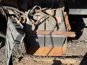Used 2007 Mitsubishi FE85D Battery Box (Stock #P-32916)) Part Image